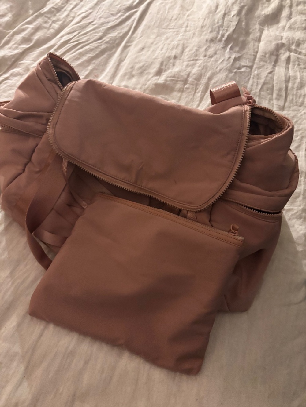 Travel duffle bag